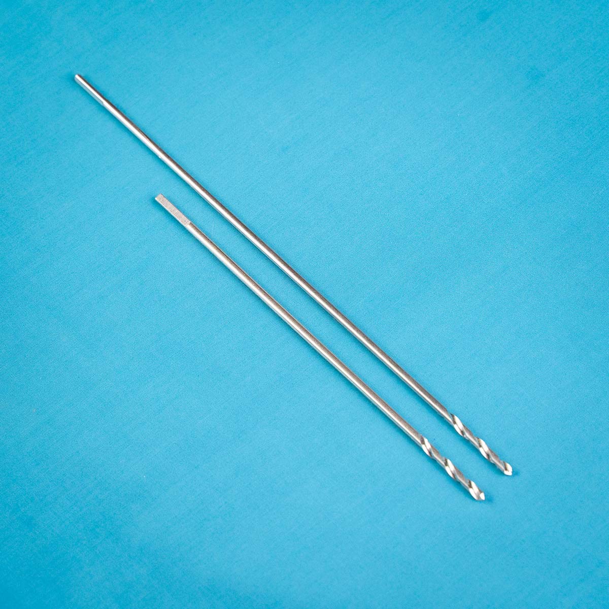 Mũi khoan xương 2.7mm - góc nhìn chính